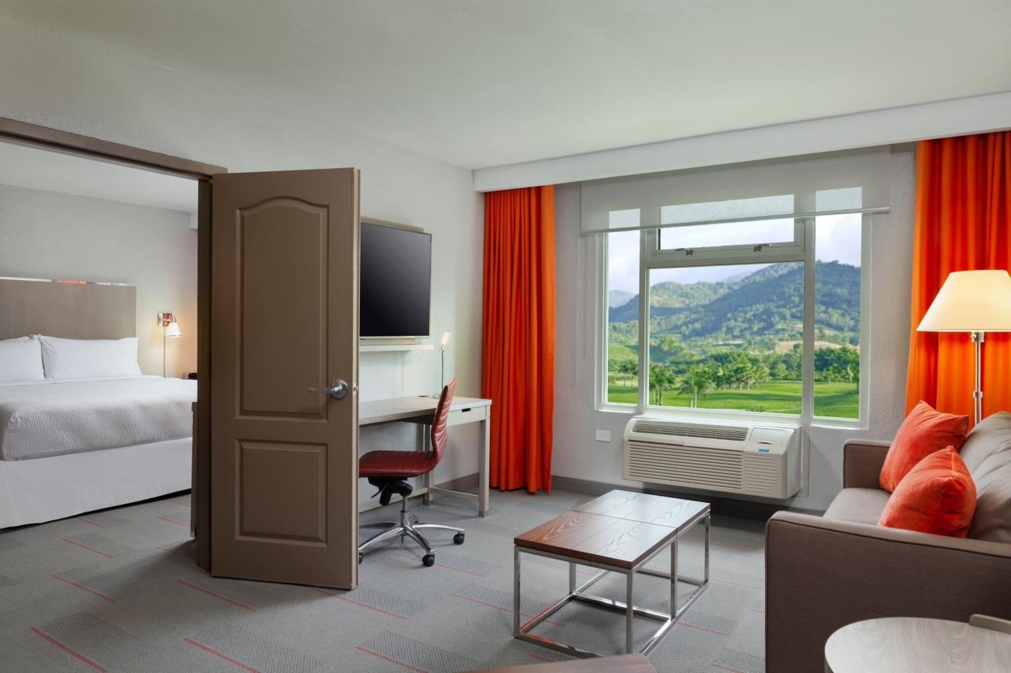 Four Points By Sheraton Caguas Real Zewnętrze zdjęcie