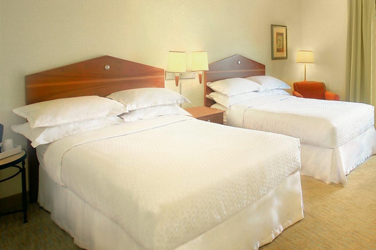 Four Points By Sheraton Caguas Real Zewnętrze zdjęcie
